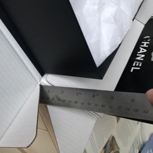 Complete Chanel gift box and packaging - Picture 7 of 7